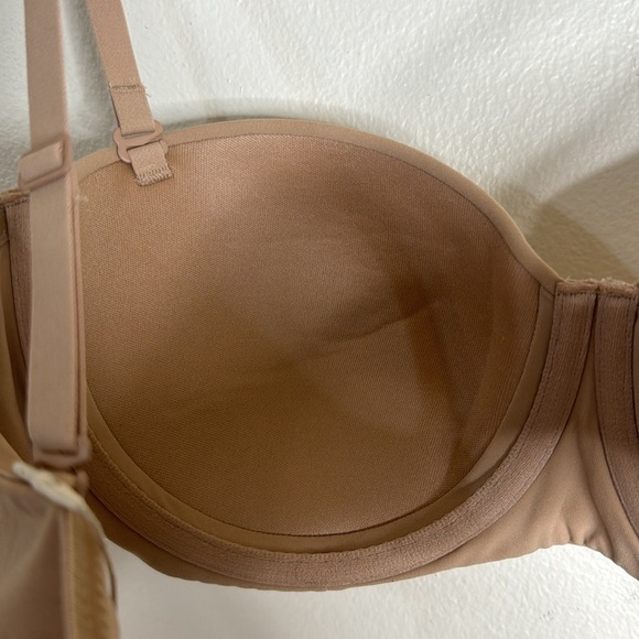 Skims fits everybody strapless bra in color clay size 36C - Picture 9 of 10